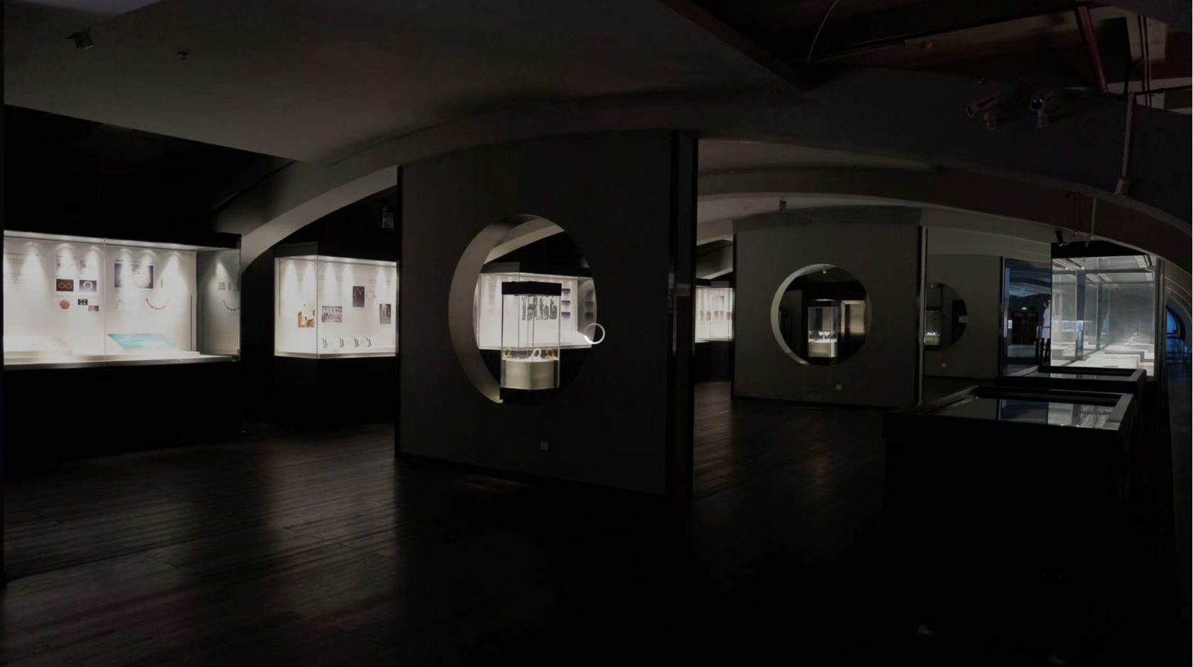 金山银山济沧海